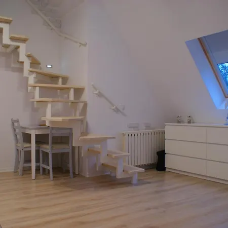 아파트 Apartament Reja 6 슈비노우이스쳬