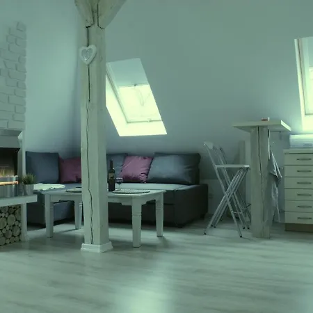 Apartament Reja 6 * 슈비노우이스쳬