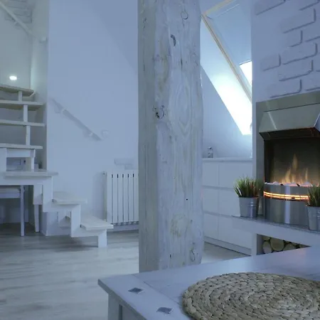 아파트 Apartament Reja 6